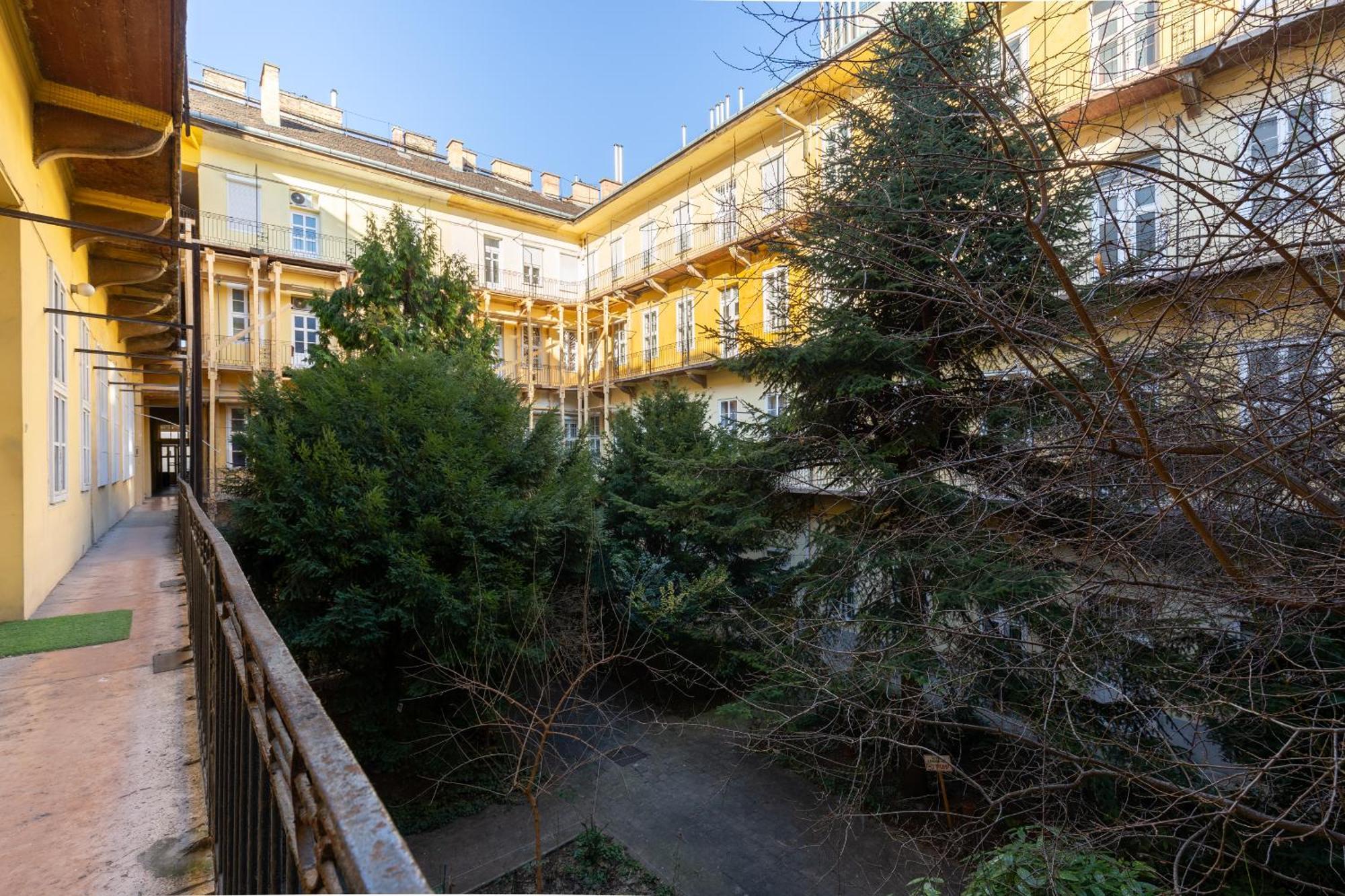 K28 Kiraly Apartment Boedapest Buitenkant foto